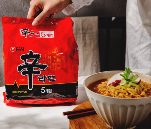 Mì Cay Shin Ramyun Noodle Soup 120g